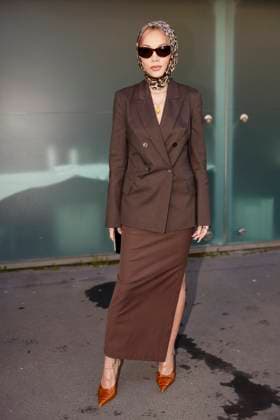 MFW - Max Mara Arrivals Tina Leung is arriving to the Max Mara’s fashion show during the Milan Fashion Week - Womenswear Fall Winter 2025 2026 on February 27, 2025 in Milan, Italy. Photo by Marco Piovanotto ABACAPRESS.COM Milan Italy  Copyright: xPiovanottoxMarco ABACAx
