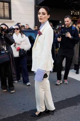 MFW - Max Mara Arrivals Olivia Palermo is arriving to the Max Mara’s fashion show during the Milan Fashion Week - Womenswear Fall Winter 2025 2026 on February 27, 2025 in Milan, Italy. Photo by Marco Piovanotto ABACAPRESS.COM Milan Italy  Copyright: xPiovanottoxMarco ABACAx
