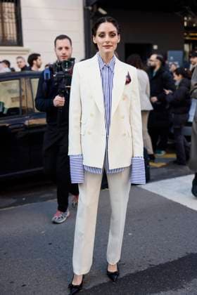 MFW - Max Mara Arrivals Olivia Palermo is arriving to the Max Mara’s fashion show during the Milan Fashion Week - Womenswear Fall Winter 2025 2026 on February 27, 2025 in Milan, Italy. Photo by Marco Piovanotto ABACAPRESS.COM Milan Italy  Copyright: xPiovanottoxMarco ABACAx