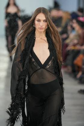 Milan, Milan Women s Fashion Week: Fall Winter 2025 26 - Women s Fashion, Fall Winter 2025 26 - Blumarine fashion show - catwalk in the photo: Model  Copyright: xRiccardoxGIordanox xipa-agency.netx xRiccardoxGIordanox IPA_Agency_IPA54645017