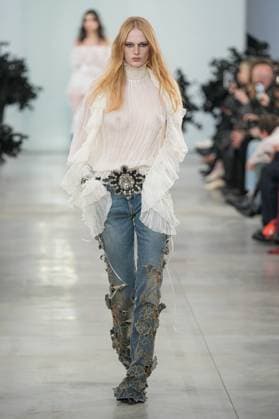 Milan, Milan Women s Fashion Week: Fall Winter 2025 26 - Women s Fashion, Fall Winter 2025 26 - Blumarine fashion show - catwalk in the photo: Model  Copyright: xRiccardoxGIordanox xipa-agency.netx xRiccardoxGIordanox IPA_Agency_IPA54644727