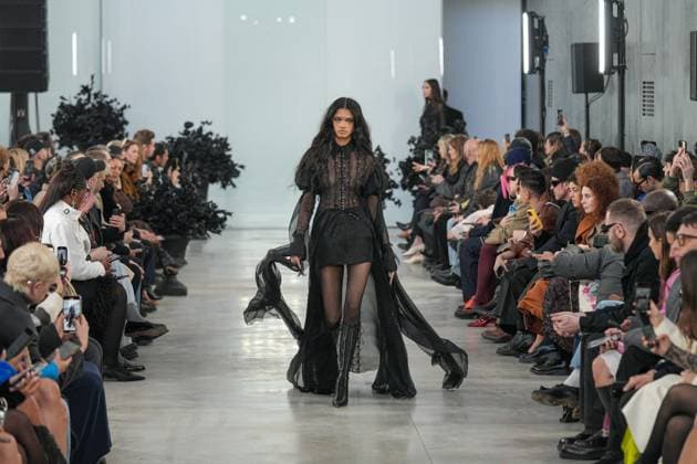 Milan, Italy: Milan, Milan Women s Fashion Week: Fall Winter 2025 26 - Women s Fashion, Fall Winter 2025 26 - Blumarine fashion show - catwalk in the photo: Model Milan Italy  - ZUMAp169 20250227_zea_p169_474 Copyright: xRiccardoxGIordanox