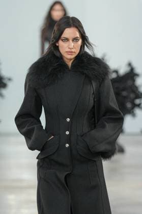 Milan, Italy: Milan, Milan Women s Fashion Week: Fall Winter 2025 26 - Women s Fashion, Fall Winter 2025 26 - Blumarine fashion show - catwalk in the photo: Irina Shayk Milan Italy  - ZUMAp169 20250227_zea_p169_379 Copyright: xRiccardoxGIordanox