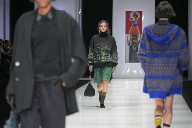 Milan, Italy: Milan, Milan Women s Fashion Week: Fall Winter 2025 26 - Women s Fashion, Fall Winter 2025 26 - Anteprima fashion show - catwalk in the photo: Model Milan Italy  - ZUMAp169 20250227_zea_p169_563 Copyright: xRiccardoxGIordanox
