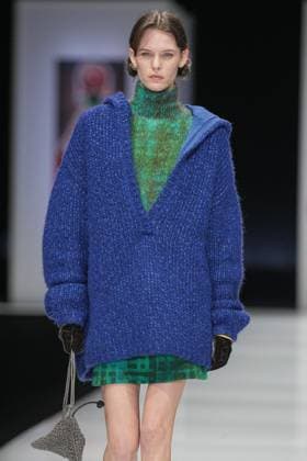 Milan, Milan Women s Fashion Week: Fall Winter 2025 26 - Preview Show - catwalk Milan, Milan Women s Fashion Week: Fall Winter 2025 26 - Women s Fashion, Fall Winter 2025 26 - Anteprima fashion show - catwalk in the photo: Model MILAN Italy  Copyright: xIPA ABACAx