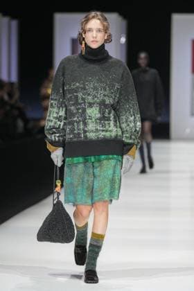 Milan, Milan Women s Fashion Week: Fall Winter 2025 26 - Preview Show - catwalk Milan, Milan Women s Fashion Week: Fall Winter 2025 26 - Women s Fashion, Fall Winter 2025 26 - Anteprima fashion show - catwalk in the photo: Model MILAN Italy  Copyright: xIPA ABACAx