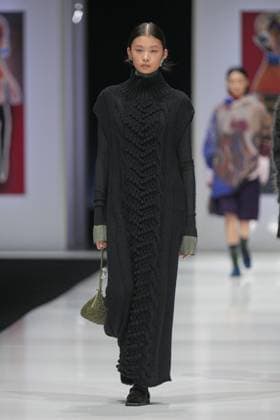Milan, Milan Women s Fashion Week: Fall Winter 2025 26 - Preview Show - catwalk Milan, Milan Women s Fashion Week: Fall Winter 2025 26 - Women s Fashion, Fall Winter 2025 26 - Anteprima fashion show - catwalk in the photo: Model MILAN Italy  Copyright: xIPA ABACAx