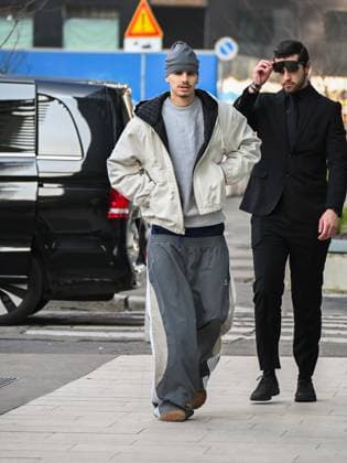 Milan, Milan Women s Fashion Week: exits from Palazzo Parigi In the photo: Romeo Beckham  Copyright: xManuelexMangiarottix xipa-agency.netx xManuelexMangiarottix IPA_Agency_IPA54650066