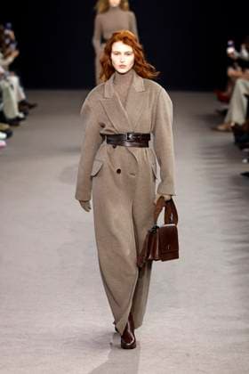 Max Mara Ready to wear fall winter 2025:26 MILAN February 2025 Max Mara Ready to wear fall winter 2025:26 MILAN February 2025, Credit:Zeppelin Avalon  Copyright: xZeppelinx xAvalonx 0969709582