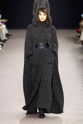 Max Mara Ready to wear fall winter 2025:26 MILAN February 2025 Max Mara Ready to wear fall winter 2025:26 MILAN February 2025, Credit:Zeppelin Avalon  Copyright: xZeppelinx xAvalonx 0969709619