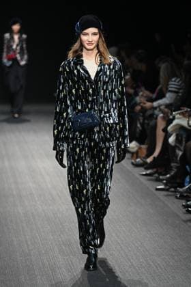 Milan, Milan Women s Fashion Week: Fall Winter 2025 - Women s Fashion, Fall Winter 2025.- Emporio Armani fashion show - guests in the photo: model  Copyright: xSimonaxChiocciax xipa-agency.netx xSimonaxChiocciax IPA_Agency_IPA54654141