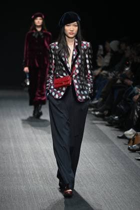 Milan, Italy: Milan, Milan Women s Fashion Week: Fall Winter 2025 - Women s Fashion, Fall Winter 2025.- Emporio Armani fashion show - guests in the photo: model Milan Italy  - ZUMAp169 20250227_zea_p169_753 Copyright: xSimonaxChiocciax