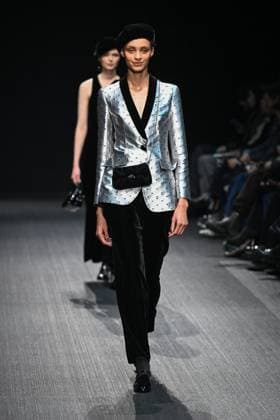 Milan, Italy: Milan, Milan Women s Fashion Week: Fall Winter 2025 - Women s Fashion, Fall Winter 2025.- Emporio Armani fashion show - guests in the photo: model Milan Italy  - ZUMAp169 20250227_zea_p169_763 Copyright: xSimonaxChiocciax