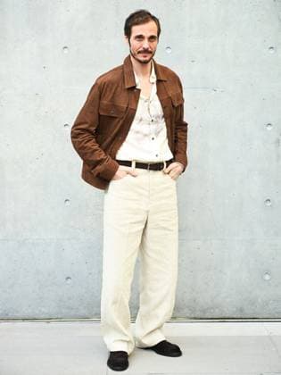 Milan, Milan Women s Fashion Week: Fall Winter 2025 26 - Emporio Armani Fashion Show - Catwalk Milan, Milan Women s Fashion Week: Fall Winter 2025 26 - Emporio Armani fashion show - catwalk - In the photo: guest -  Copyright: xIPA ABACAx