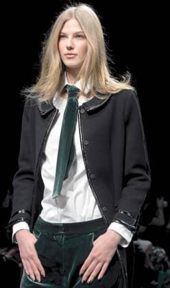 Milan, Women s Fashion, Emporio Armani Fashion Show  Copyright: xMaurizioxMaulex xipa-agency.netx xMaurizioxMaulex IPA_Agency_IPA54657665