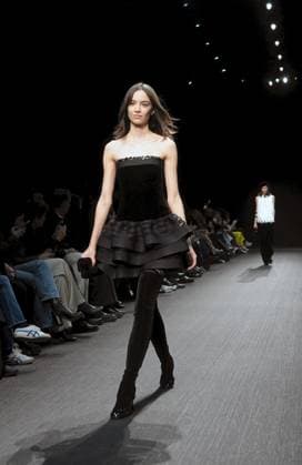 Milan, Women s Fashion, Emporio Armani Fashion Show  Copyright: xMaurizioxMaulex xipa-agency.netx xMaurizioxMaulex IPA_Agency_IPA54657719