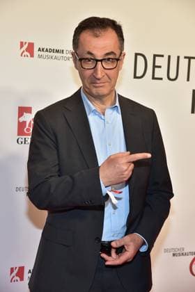 16 MusikAutorenPreis 2025 Cem Özdemir, Bündnis 90 Die Grünen at the 16 MusikAutorenPreis 2025 at the Hotel Ritz Charlton in Berlin, on 27 02 2025 Photopress Mueller