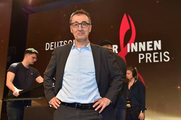 16 MusikAutorenPreis 2025 Cem Özdemir Federal Minister of Food and Agriculture of the Federal Republic of Germany, Bündnis90 Die Grünen at the 16 MusikAutorenPreis 2025 at the Hotel Ritz Charlton in Berlin, on 27 02 2025 Photopress Mueller