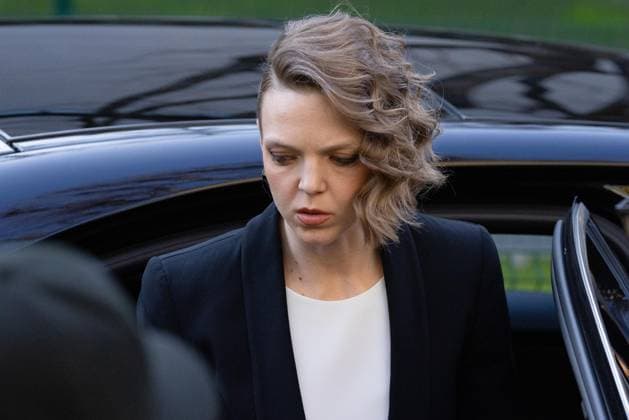 News - Emporio Armani - Arrivals - Milan Fashion Week - Womenswear Fall Winter 2025 2026 Guest is seen arriving at the Emporio Armani fashion show during the Milan Fashion Week - Womenswear Fall Winter 2025 2026 on February 27, 2025 in Milan, Italy. Photo: Cinzia Camela. MILAN Via Bergognone Italy Copyright: xCinziaxCamelax xLiveMediax LPN_1756328