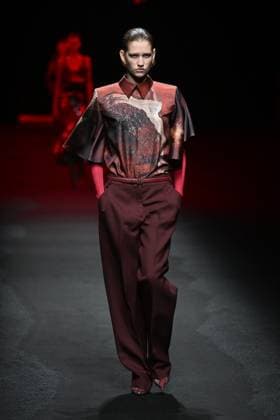 Milan, Milan Women s Fashion Week: Fall Winter 2025 - Roberto Cavalli Fashion Show - Catwalk Milan, Milan Women s Fashion Week: Fall Winter 2025 - Women s Fashion, Fall Winter 2025.- Roberto Cavalli fashion show - catwalk in the photo: model MILAN Italy  Copyright: xIPA ABACAx