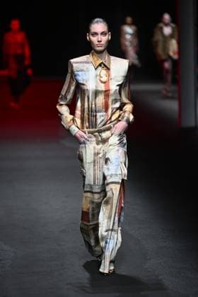Milan, Italy: Milan, Milan Women s Fashion Week: Fall Winter 2025 - Women s Fashion, Fall Winter 2025.- Roberto Cavalli fashion show - catwalk in the photo: model Milan Italy  - ZUMAp169 20250228_zea_p169_041 Copyright: xSimonaxChiocciax