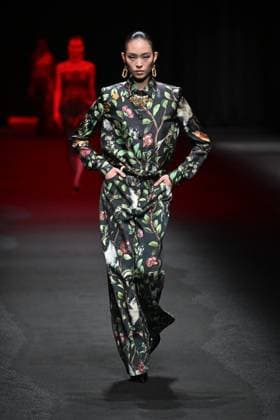Milan, Milan Women s Fashion Week: Fall Winter 2025 - Roberto Cavalli Fashion Show - Catwalk Milan, Milan Women s Fashion Week: Fall Winter 2025 - Women s Fashion, Fall Winter 2025.- Roberto Cavalli fashion show - catwalk in the photo: model MILAN Italy  Copyright: xIPA ABACAx