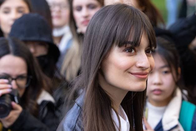 News - Emporio Armani - Arrivals - Milan Fashion Week - Womenswear Fall Winter 2025 2026 Clara Luciani is seen arriving at the Emporio Armani fashion show during the Milan Fashion Week - Womenswear Fall Winter 2025 2026 on February 27, 2025 in Milan, Italy. Photo: Cinzia Camela. MILAN Via Bergognone Italy Copyright: xCinziaxCamelax xLiveMediax LPN_1756616