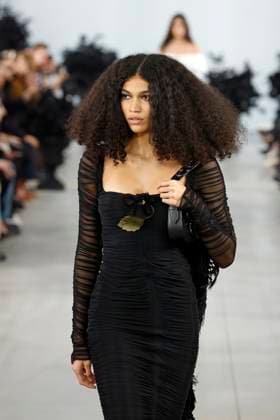 Blumarine Ready to wear fall winter 2025:26 MILAN February 2025 Blumarine Ready to wear fall winter 2025:26 MILAN February 2025, Credit:Zeppelin Avalon  Copyright: xZeppelinx xAvalonx 0969756402