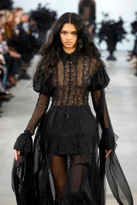 Blumarine Ready to wear fall winter 2025:26 MILAN February 2025 Blumarine Ready to wear fall winter 2025:26 MILAN February 2025, Credit:Zeppelin Avalon  Copyright: xZeppelinx xAvalonx 0969756971