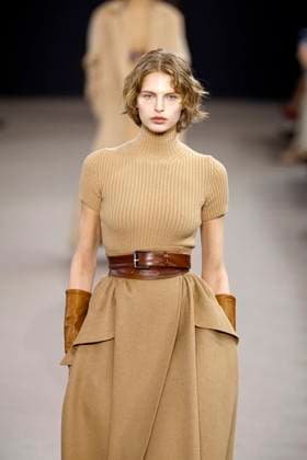Max Mara Ready to wear fall winter 2025:26 MILAN February 2025 Max Mara Ready to wear fall winter 2025:26 MILAN February 2025, Credit:Zeppelin Avalon  Copyright: xZeppelinx xAvalonx 0969757971