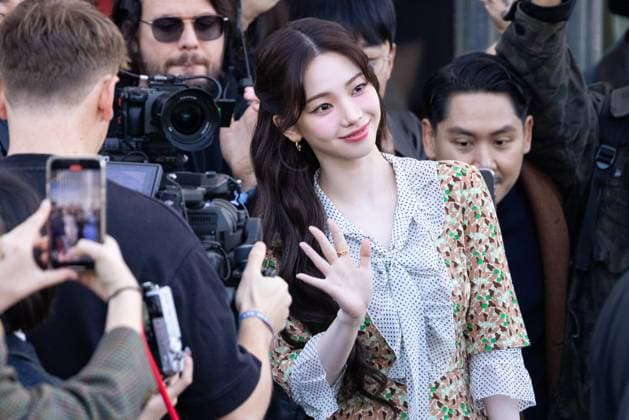 News - Prada - Arrivals - Milan Fashion Week - Womenswear Fall Winter 2025 2026 Karina is seen arriving at the Prada fashion show during the Milan Fashion Week - Womenswear Fall Winter 2025 2026 on February 27, 2025 in Milan, Italy. Photo: Cinzia Camela. MILAN Fondazione Prada Italy Copyright: xCinziaxCamelax xLiveMediax LPN_1756741