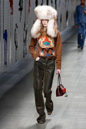 ETRO Ready to wear fall winter 2025:26; MILAN February 2025 ETRO Ready to wear fall winter 2025:26; MILAN February 2025, Credit:Zeppelin Avalon  Copyright: xZeppelinx xAvalonx 0969944285