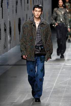ETRO Ready to wear fall winter 2025:26; MILAN February 2025 ETRO Ready to wear fall winter 2025:26; MILAN February 2025, Credit:Zeppelin Avalon  Copyright: xZeppelinx xAvalonx 0969944342