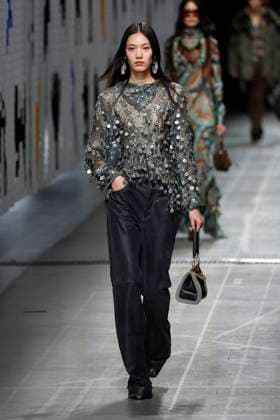 ETRO Ready to wear fall winter 2025:26; MILAN February 2025 ETRO Ready to wear fall winter 2025:26; MILAN February 2025, Credit:Zeppelin Avalon  Copyright: xZeppelinx xAvalonx 0969944344