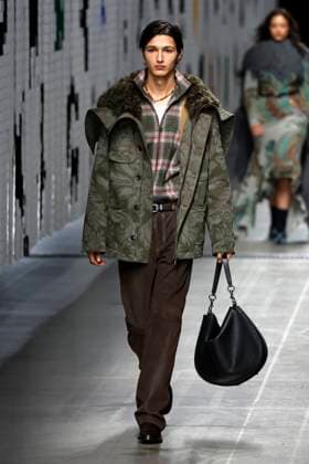 ETRO Ready to wear fall winter 2025:26; MILAN February 2025 ETRO Ready to wear fall winter 2025:26; MILAN February 2025, Credit:Zeppelin Avalon  Copyright: xZeppelinx xAvalonx 0969944347