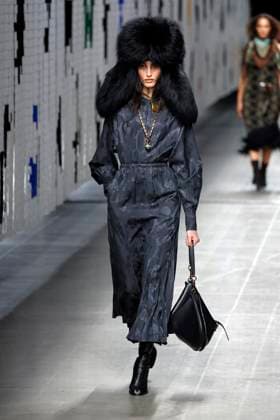 ETRO Ready to wear fall winter 2025:26; MILAN February 2025 ETRO Ready to wear fall winter 2025:26; MILAN February 2025, Credit:Zeppelin Avalon  Copyright: xZeppelinx xAvalonx 0969944374
