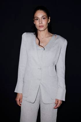 MFW - Emporio Armani Photocall Mariela Garriga attends Emporio Armani’s fashion show during the Milan Fashion Week - Womenswear Fall Winter 2025 2026 on February 27, 2025 in Milan, Italy. Photo by Marco Piovanotto ABACAPRESS.COM Milan Italy  Copyright: xPiovanottoxMarco ABACAx