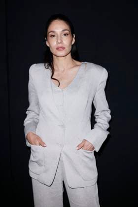 MFW - Emporio Armani Photocall Mariela Garriga attends Emporio Armani’s fashion show during the Milan Fashion Week - Womenswear Fall Winter 2025 2026 on February 27, 2025 in Milan, Italy. Photo by Marco Piovanotto ABACAPRESS.COM Milan Italy  Copyright: xPiovanottoxMarco ABACAx