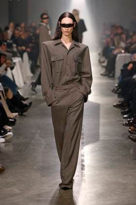 MM6 Maison Margiela Ready to wear fall winter 2025:26; MILAN February 2025 MM6 Maison Margiela Ready to wear fall winter 2025:26; MILAN February 2025, Credit:Zeppelin Avalon  Copyright: xZeppelinx xAvalonx 0969945031