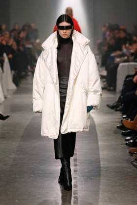 MM6 Maison Margiela Ready to wear fall winter 2025:26; MILAN February 2025 MM6 Maison Margiela Ready to wear fall winter 2025:26; MILAN February 2025, Credit:Zeppelin Avalon  Copyright: xZeppelinx xAvalonx 0969945106