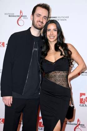 Tom Hengelbrock and girlfriend Melisa at the 16 German Music Authors Award of GEMA 2025 at The Ritz Carlton Hotel Berlin, 27 02 2025 Foto:xN.xKubelkax xFuturexImagex musikautorenpreis_5202