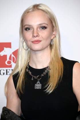 Paula Hartmann at the 16 German Music Writers Prize of GEMA 2025 at The Ritz Carlton Hotel Berlin, 27 02 2025 Foto:xN.xKubelkax xFuturexImagex musikautorenpreis_5219