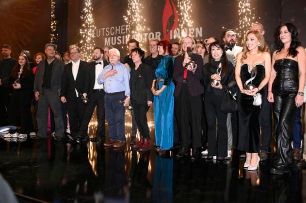 The award winners and laudators at the 16 GEMA German Music Authors Award 2025 at The Ritz Carlton Hotel Berlin, 27 02 2025 Foto:xN.xKubelkax xFuturexImagex musikautorenpreis_5310