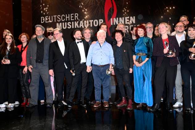 The award winners and laudators at the 16 GEMA German Music Authors Award 2025 at The Ritz Carlton Hotel Berlin, 27 02 2025 Foto:xN.xKubelkax xFuturexImagex musikautorenpreis_5311
