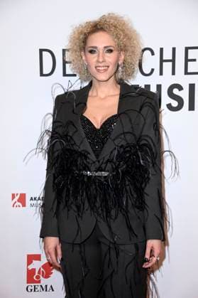 Sabrina Weckerlin at the 16 German Music Authors Prize of GEMA 2025 at The Ritz Carlton Hotel Berlin, 27 02 2025 Foto:xN.xKubelkax xFuturexImagex musikautorenpreis_5247