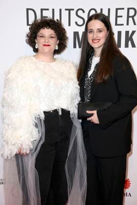 Andrea Conangla and Sara Glojnaric at the 16 German Music Writers Prize of GEMA 2025 at The Ritz Carlton Hotel Berlin, 27 02 2025 Foto:xN.xKubelkax xFuturexImagex musikautorenpreis_5270