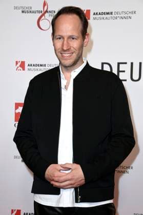 Tobias Reitz at the 16 German Music Writers Prize of GEMA 2025 at The Ritz Carlton Hotel Berlin, 27 02 2025 Foto:xN.xKubelkax xFuturexImagex musikautorenpreis_5273