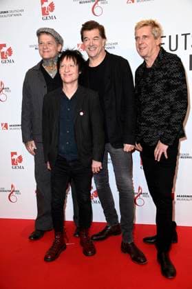 Andreas von Holst, Vom Ritchie, Campino and Andreas Meurer from Die Toten Hosen at GEMAs 16 German Music Writers Award 2025 at The Ritz Carlton Hotel Berlin, 27 02 2025 Foto:xN.xKubelkax xFuturexImagex musikautorenpreis_5293