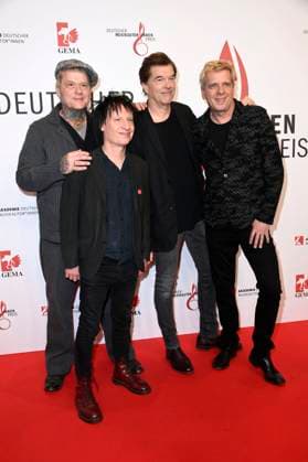 Andreas von Holst, Vom Ritchie, Campino and Andreas Meurer from Die Toten Hosen at GEMAs 16 German Music Writers Award 2025 at The Ritz Carlton Hotel Berlin, 27 02 2025 Foto:xN.xKubelkax xFuturexImagex musikautorenpreis_5297