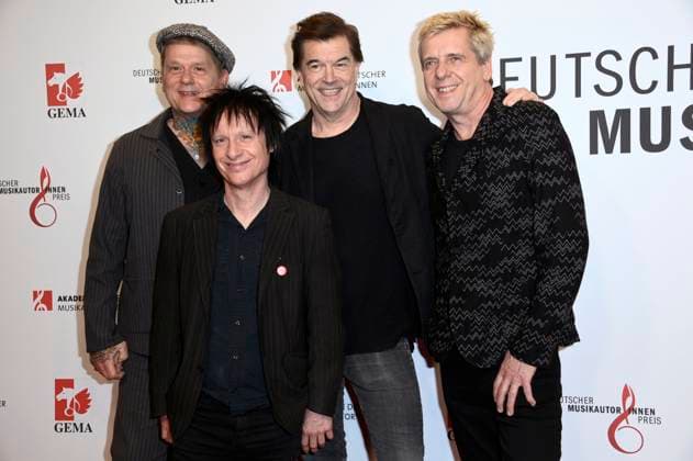 Andreas von Holst, Vom Ritchie, Campino and Andreas Meurer from Die Toten Hosen at GEMAs 16 German Music Writers Award 2025 at The Ritz Carlton Hotel Berlin, 27 02 2025 Foto:xN.xKubelkax xFuturexImagex musikautorenpreis_5299